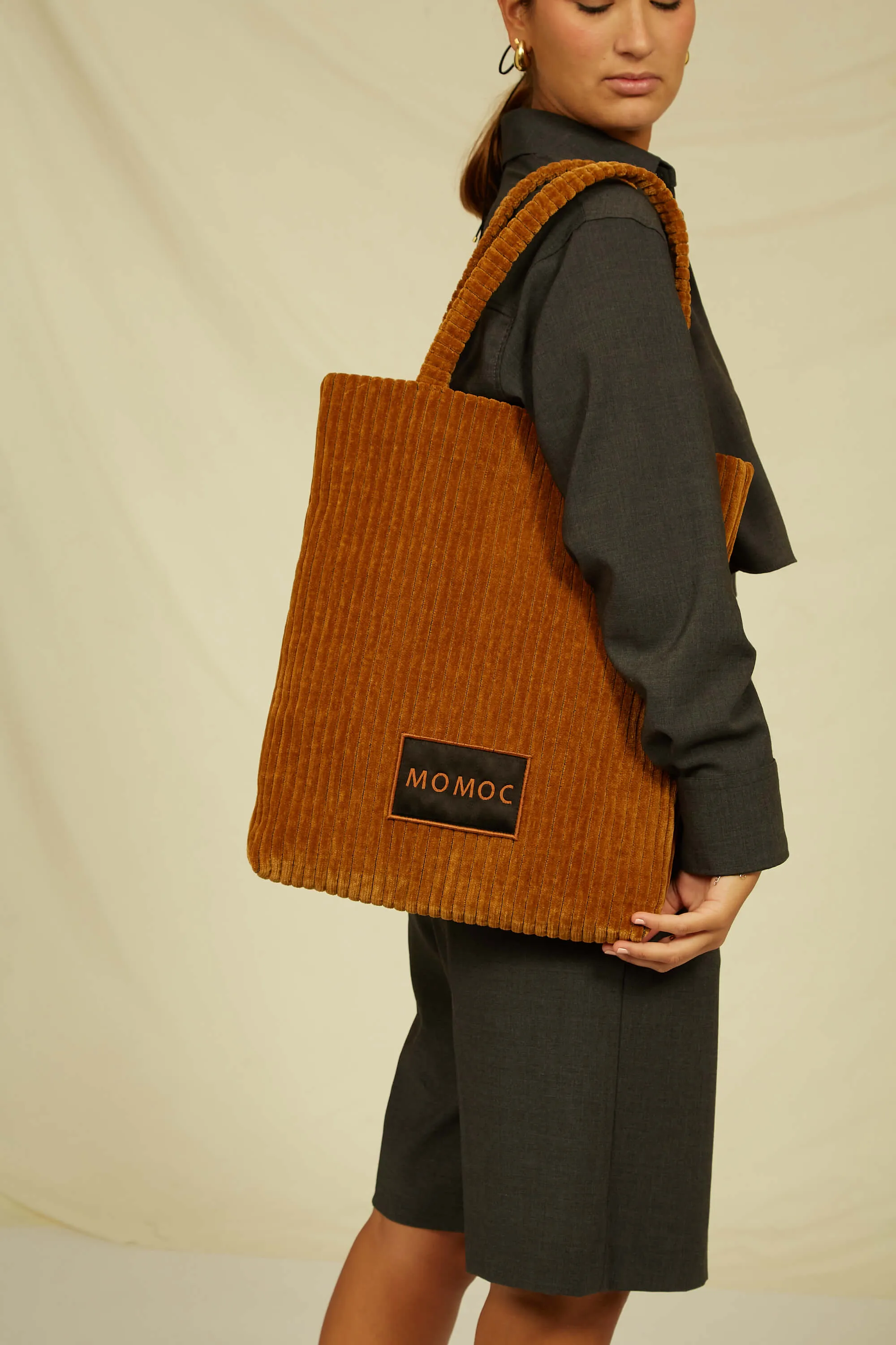 Momoc Corduroy Vegan Tote Bag | Brown