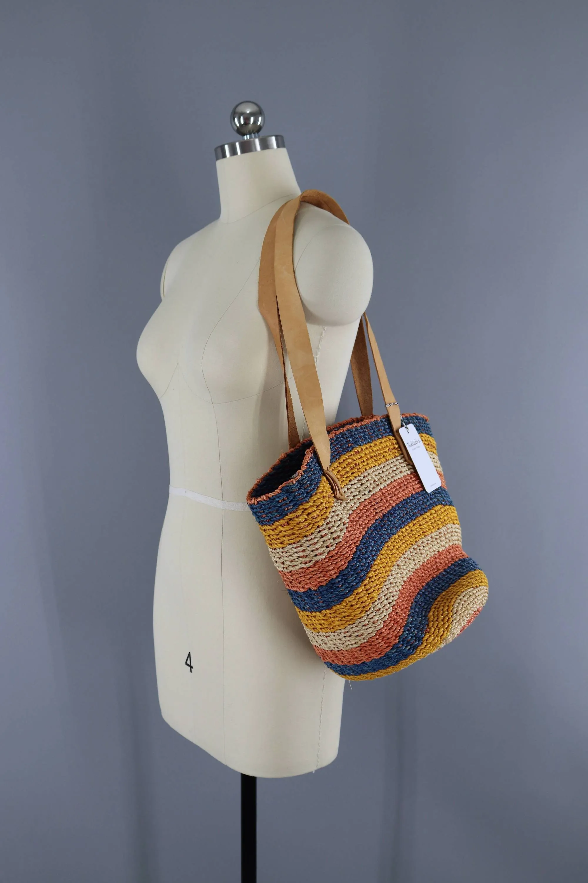Vintage Tan & Blue Straw Sisal Market Tote Bag